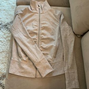 EUC lululemon ruched zip up jacket